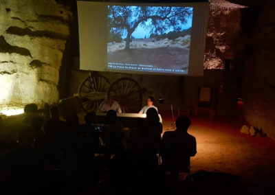 Encuentro con los investigadores del Proyecto General de Investigación «La plaza de armas de Madinat al-Zahra»,