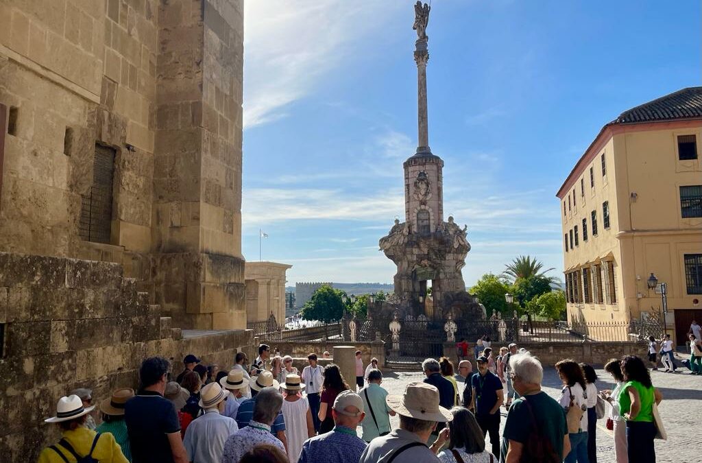 Paseo por el Alcázar andalusí